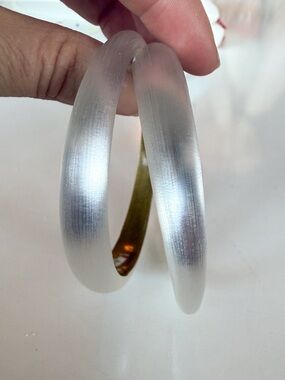 Rare 2 Vintage ALEXIS BITTAR LUMINESCENT GOLDEN LUCITE TAPERED BANGLE BRACELETS